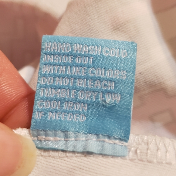 J. Mc Geometric Patterned Blouse - Picture 7 of 8